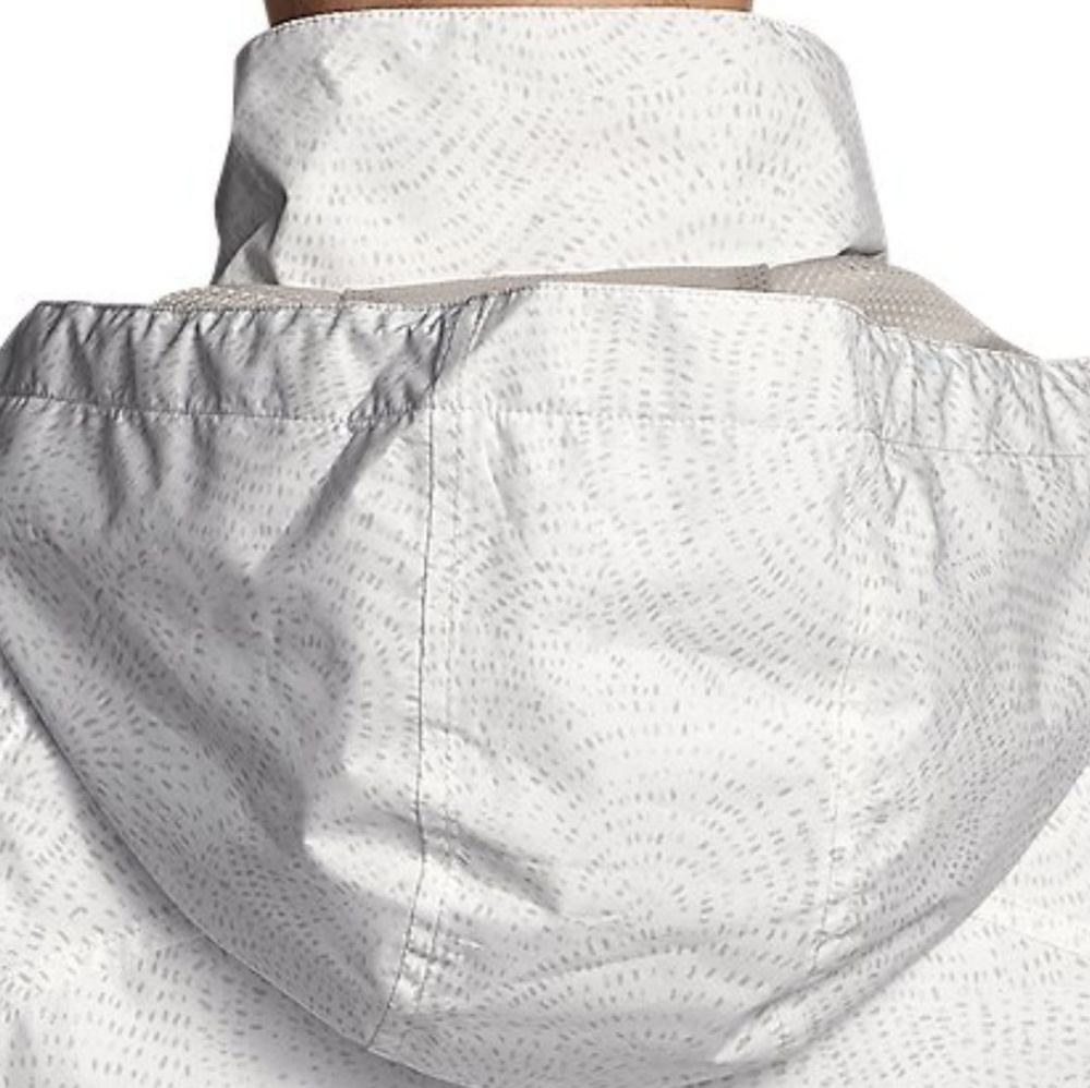 Women's Rainfoil Packable Jacket- Cloud - image 5